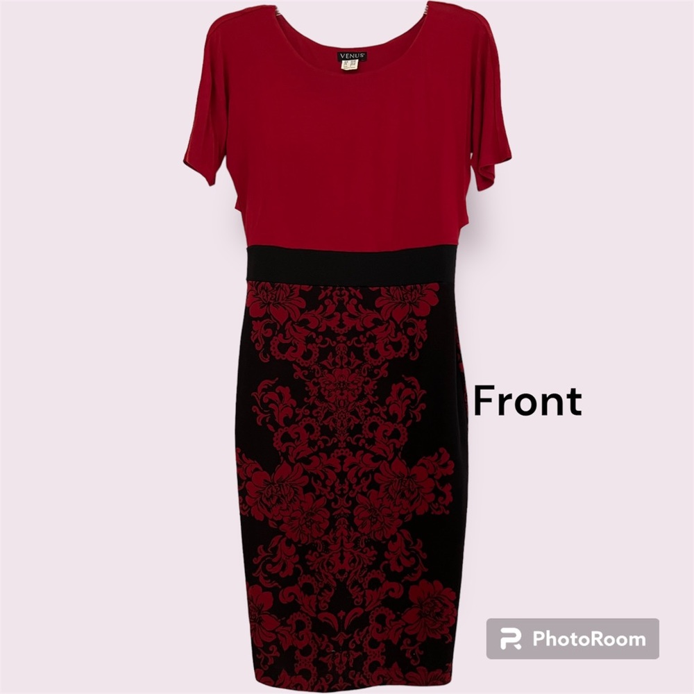 Venus Small Black & Red Fitted Knit Dress